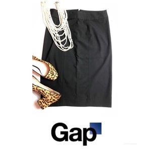 NEW Gap Pencil Skirt Size 5 Tall Classic Sophisticated Elegant Office with Tee